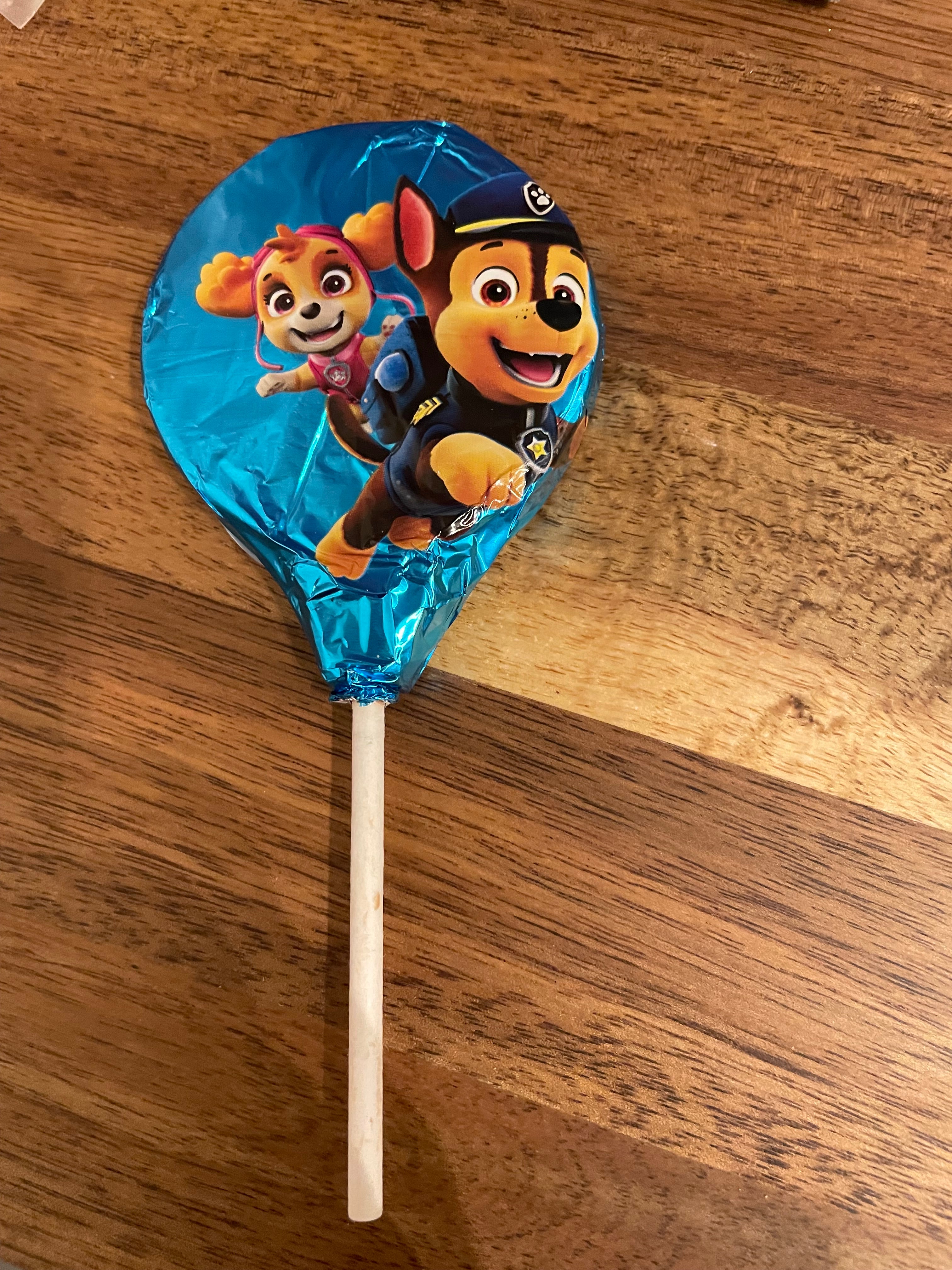 Chocolate lollies £1 each swipe through to see choices. If you would like a particular one please email ross.sweettreats@gmail.com